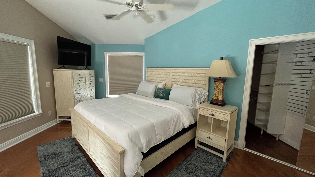 Photo of Bedroom in Pass-a-Grille