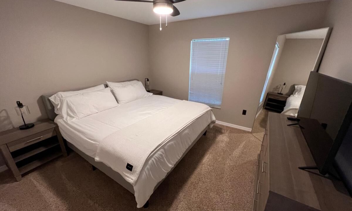 Photo of Bedroom in Port Tampa City