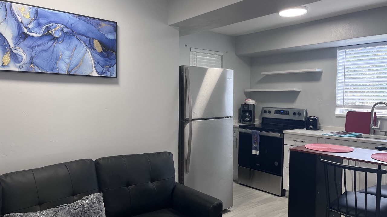 Photo of Livingroom in Pineapple Grove Arts District