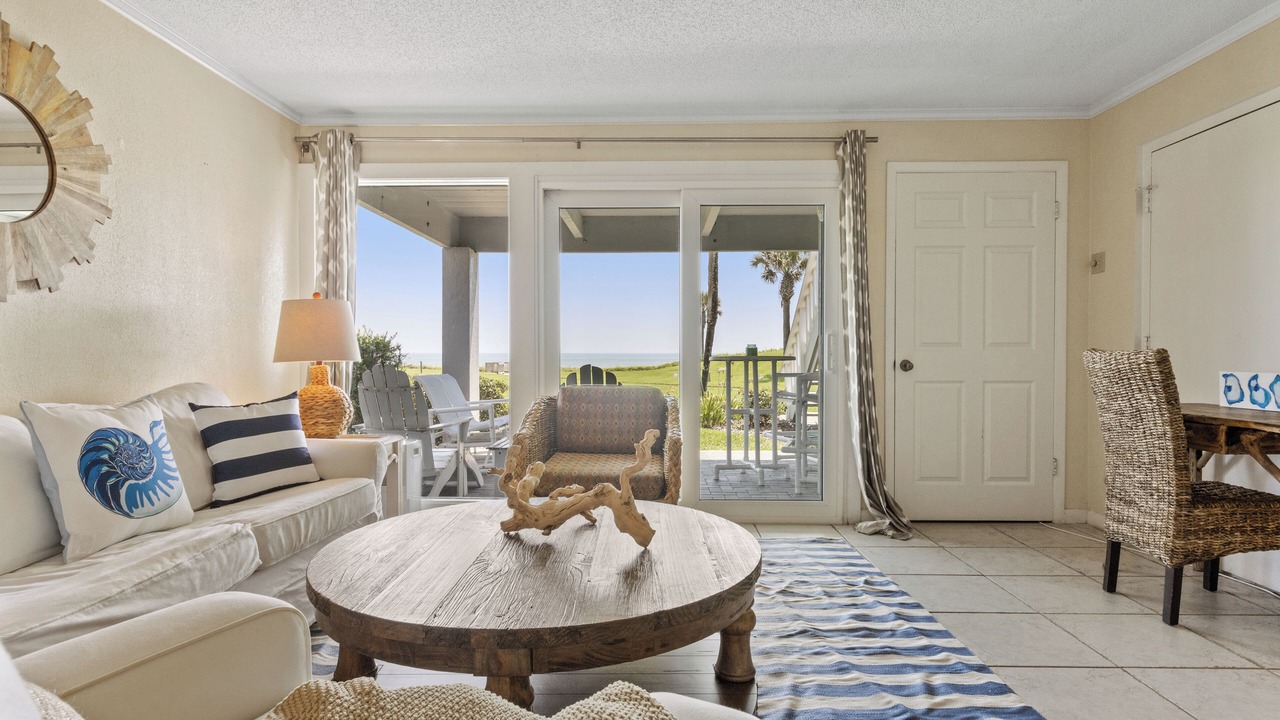 Photo of Livingroom in Sawgrass