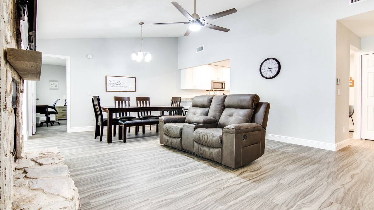 Photo of Livingroom in Bloomingdale