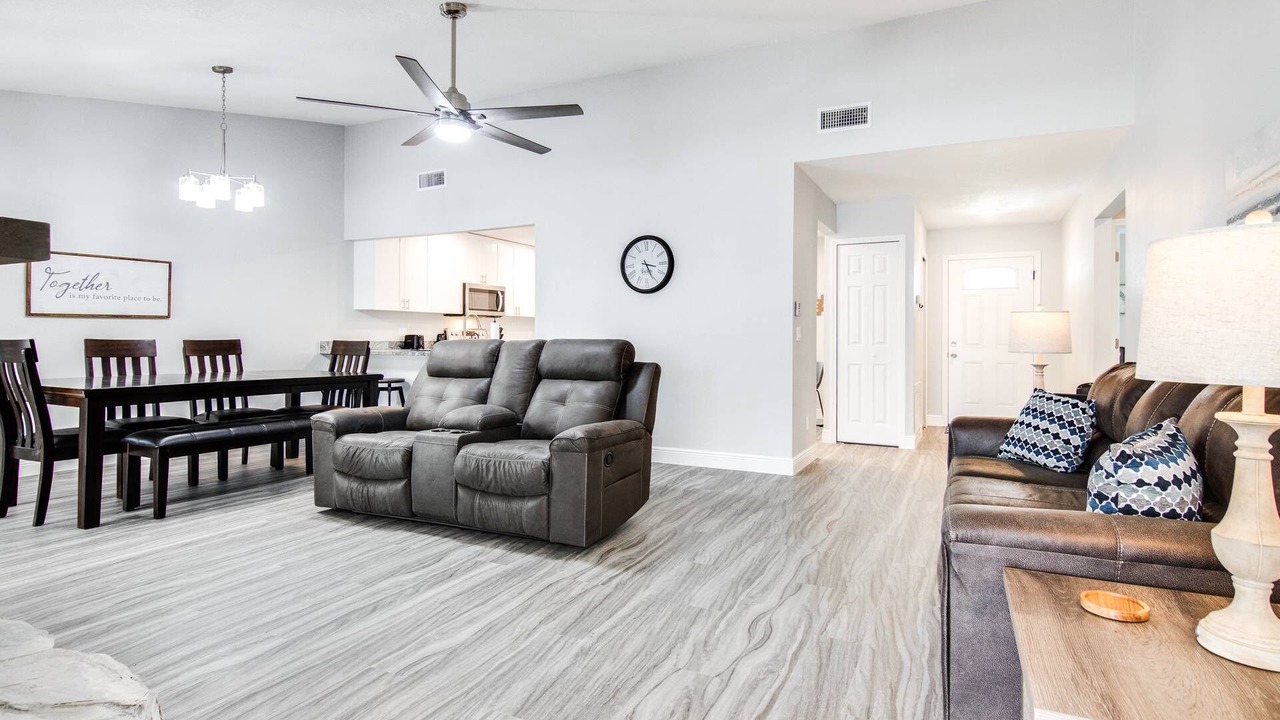 Photo of Livingroom in Bloomingdale