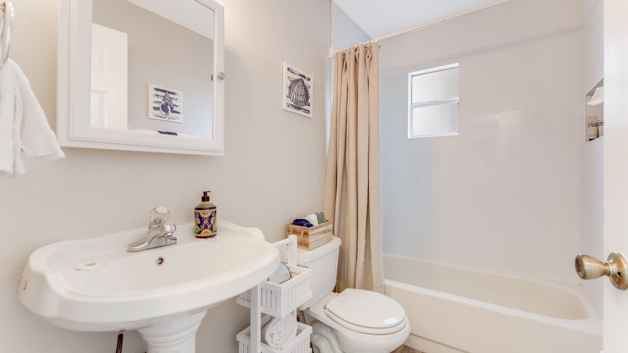 Photo of Bathroom in Florida Shores