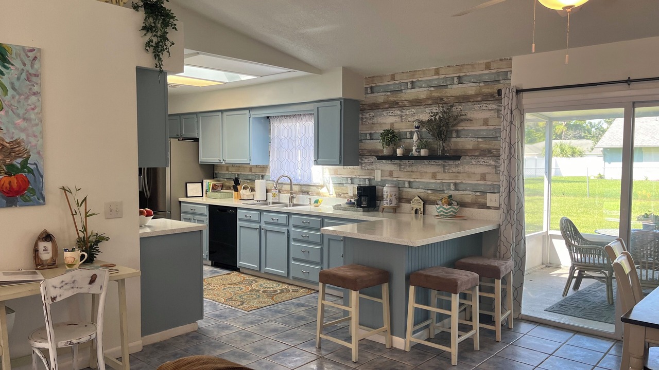 Photo of Kitchen in Florida Shores