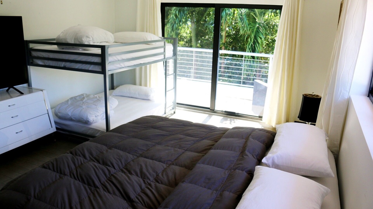 Photo of Patio Balcony in Lauderdale Beach