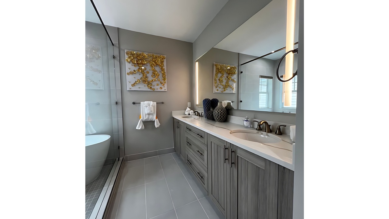 Photo of Bathroom in Rock Harbor