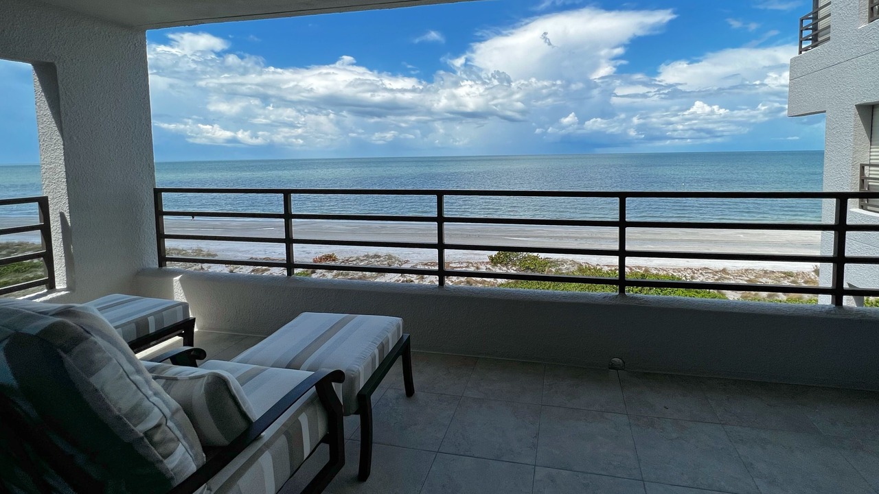 Photo of Patio Balcony in Independence Square