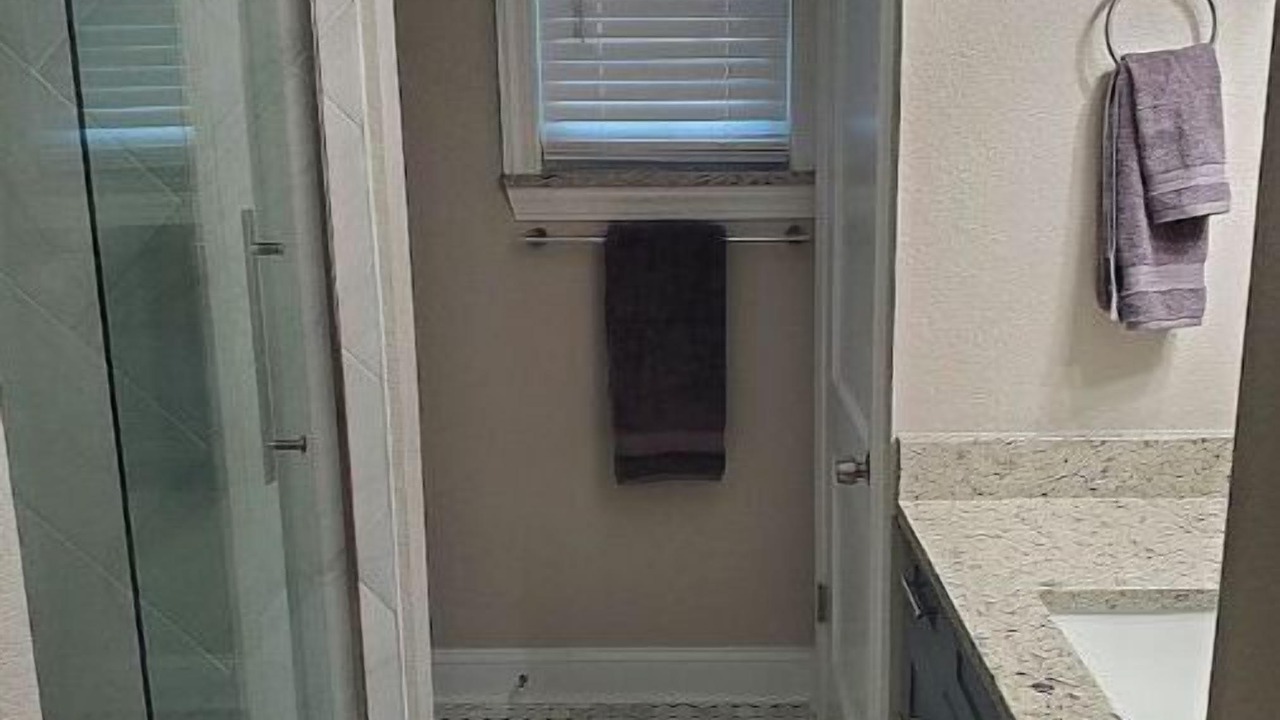 Photo of Bathroom in Avondale