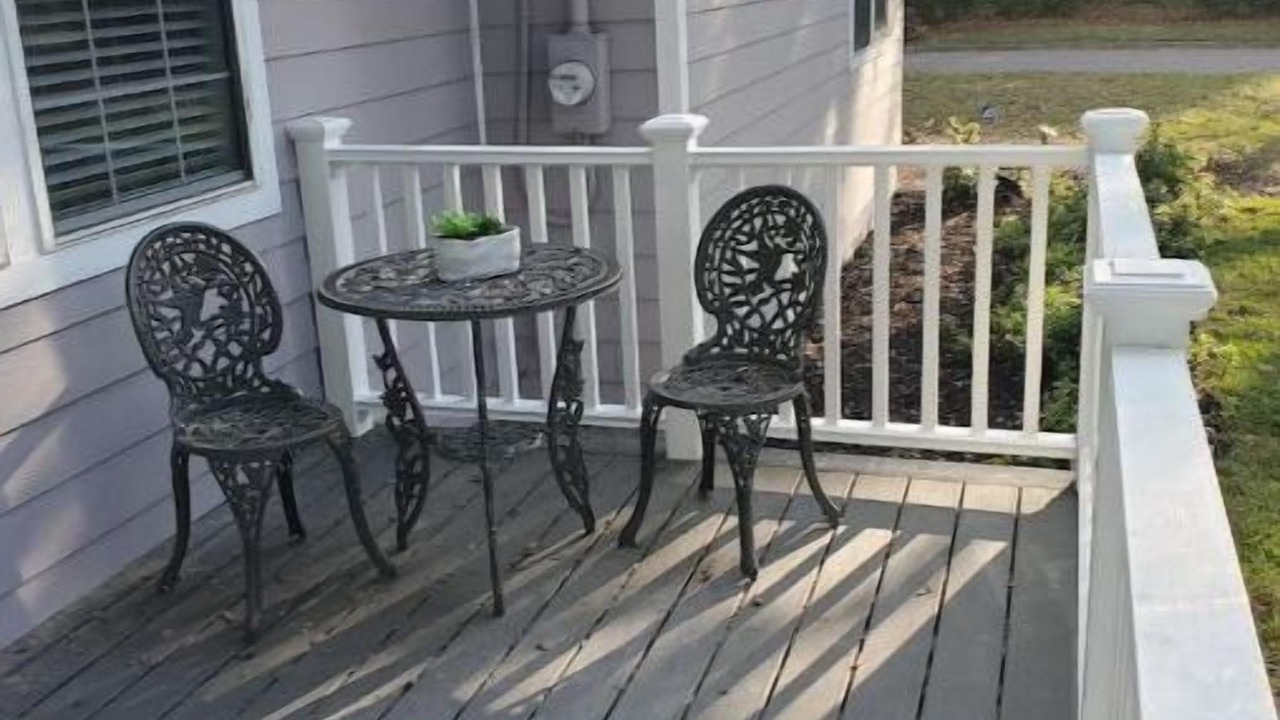 Photo of Outdoor in Avondale