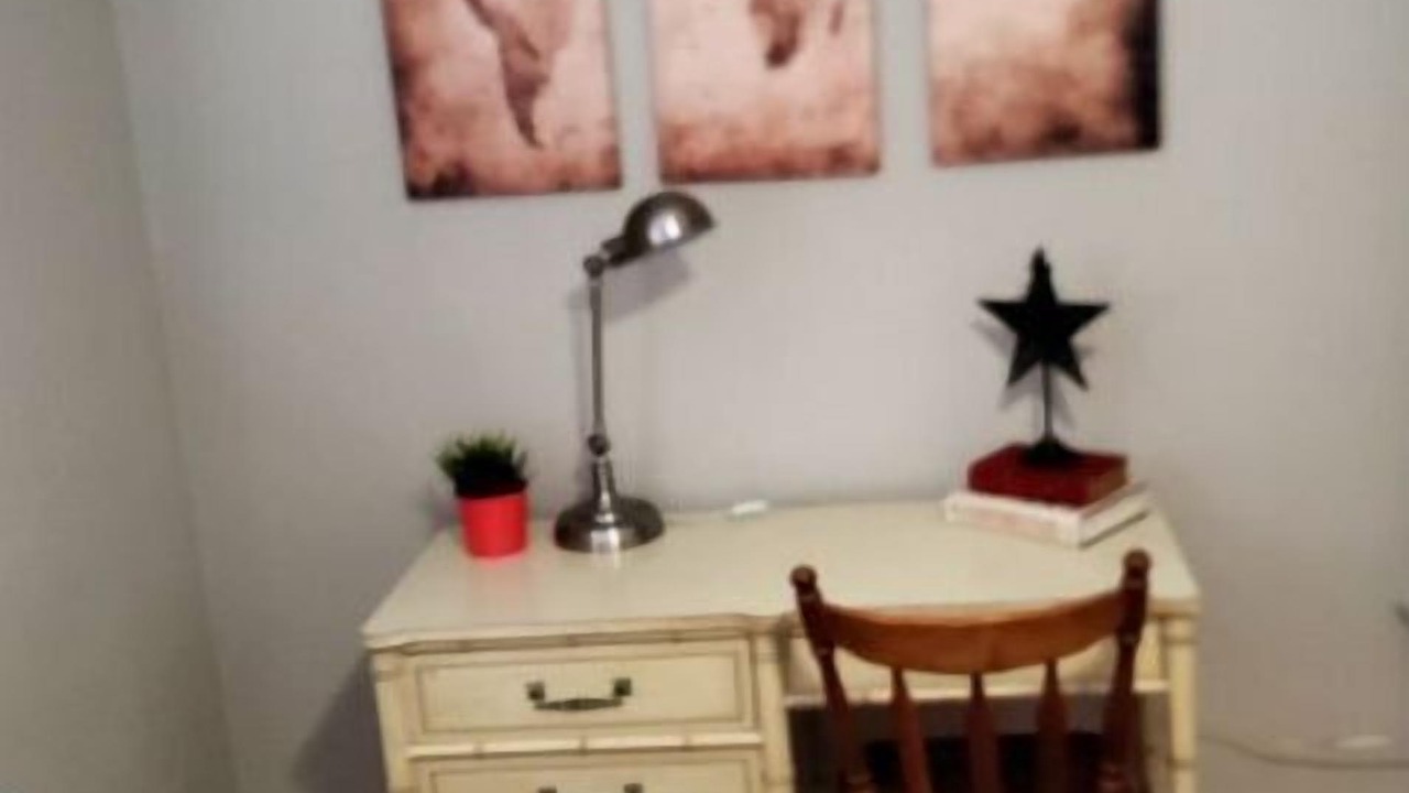 Photo of Bedroom in Avondale