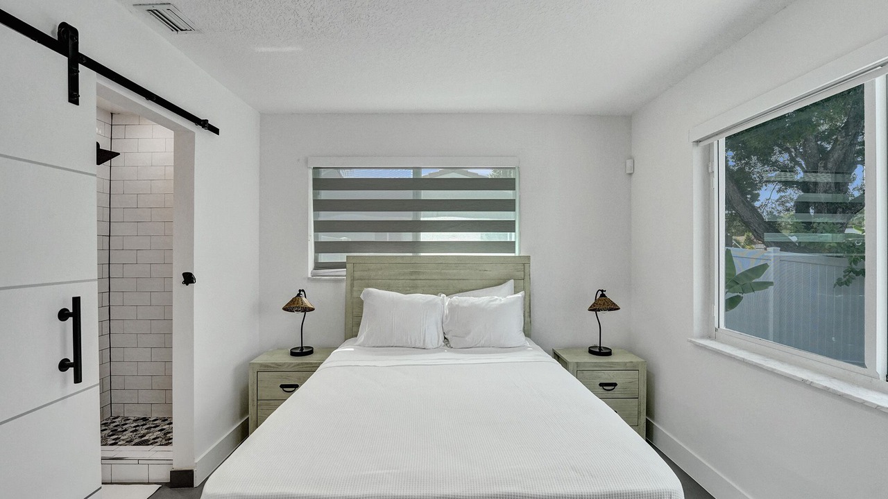 Photo of Bedroom in Citrus Isles