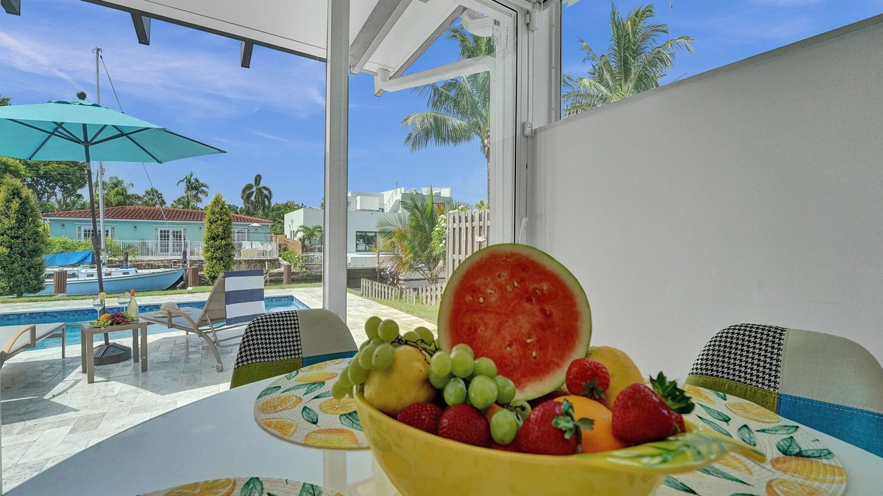 Photo of Outdoor in Citrus Isles