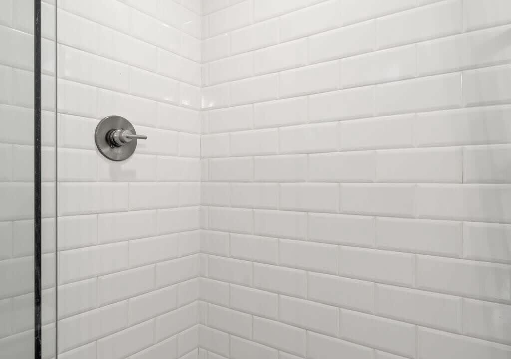 Photo of Bathroom in Courier City - Oscawana