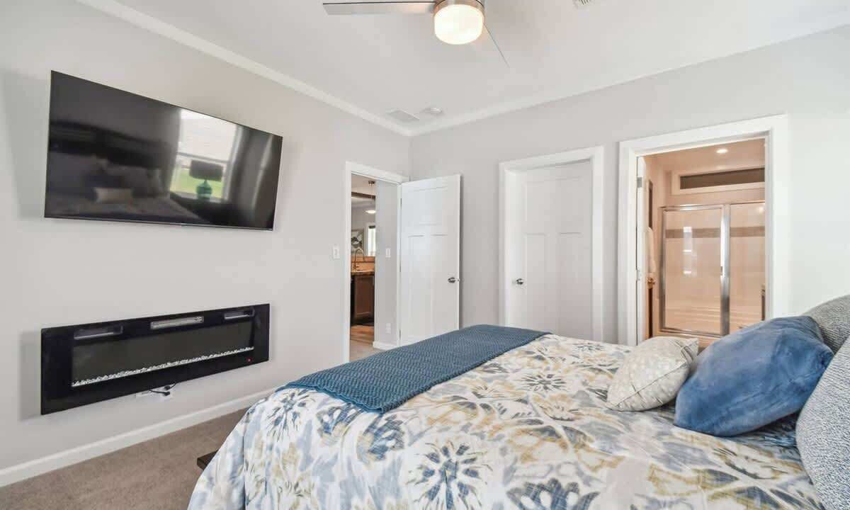 Photo of Bedroom in Dade City