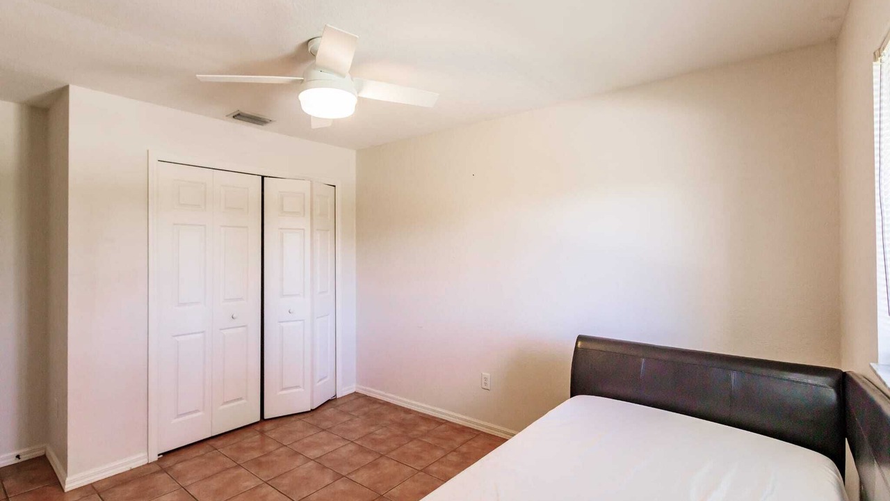 Photo of Bedroom in Saint James City