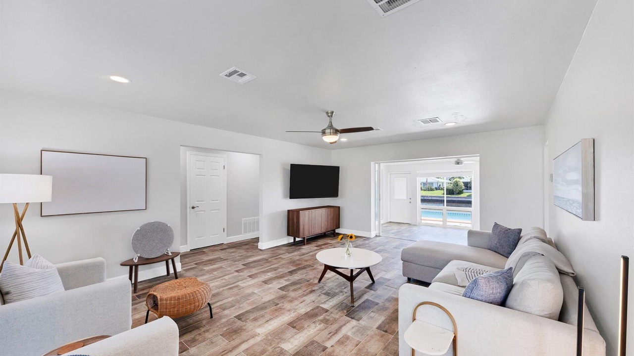 Photo of Livingroom in Charlotte Harbor