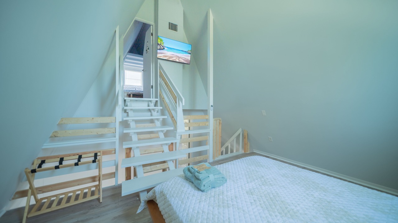 Photo of Bedroom in Laurel
