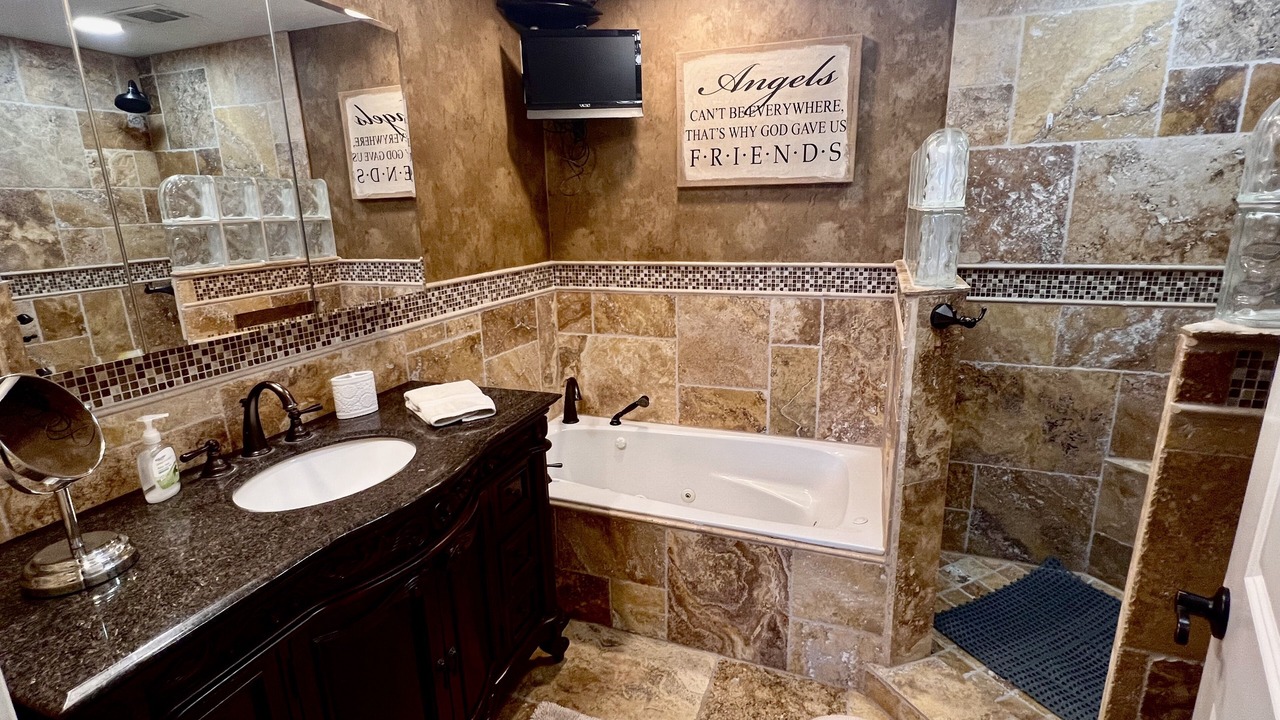 Photo of Bathroom in Boardwalk