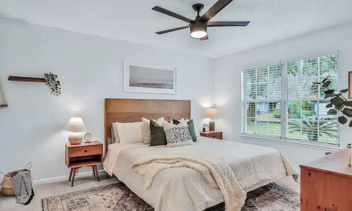 Photo of Bedroom in North Beach
