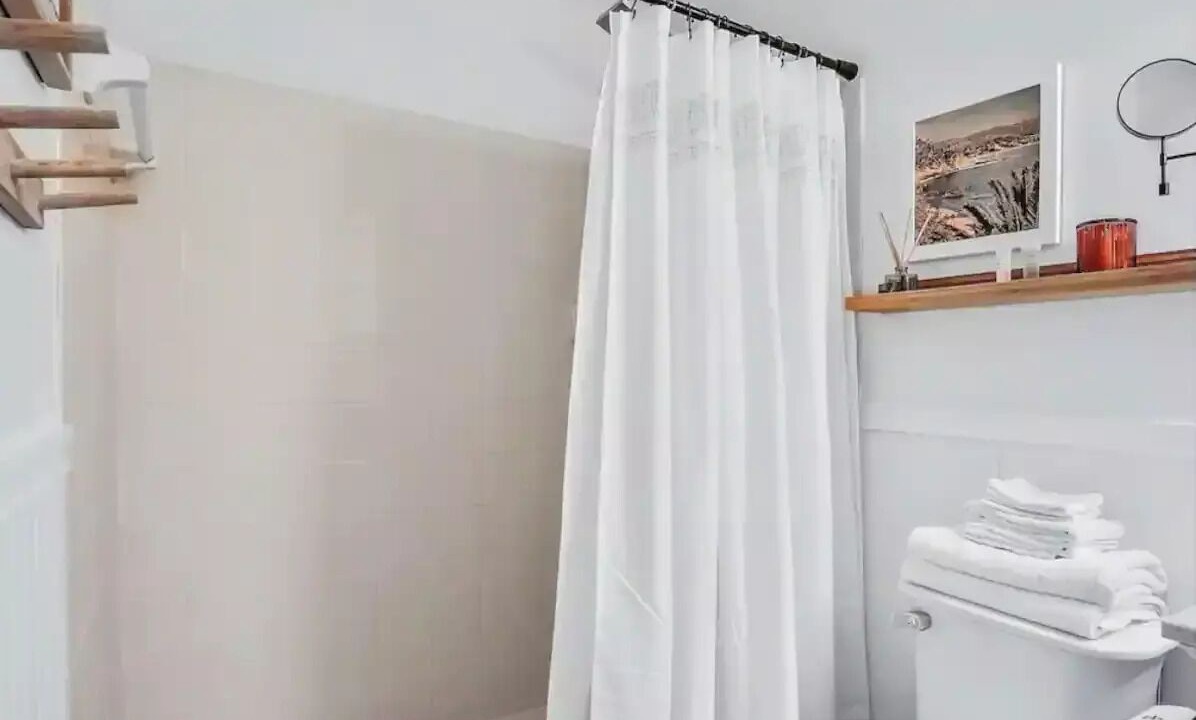 Photo of Bathroom in North Beach