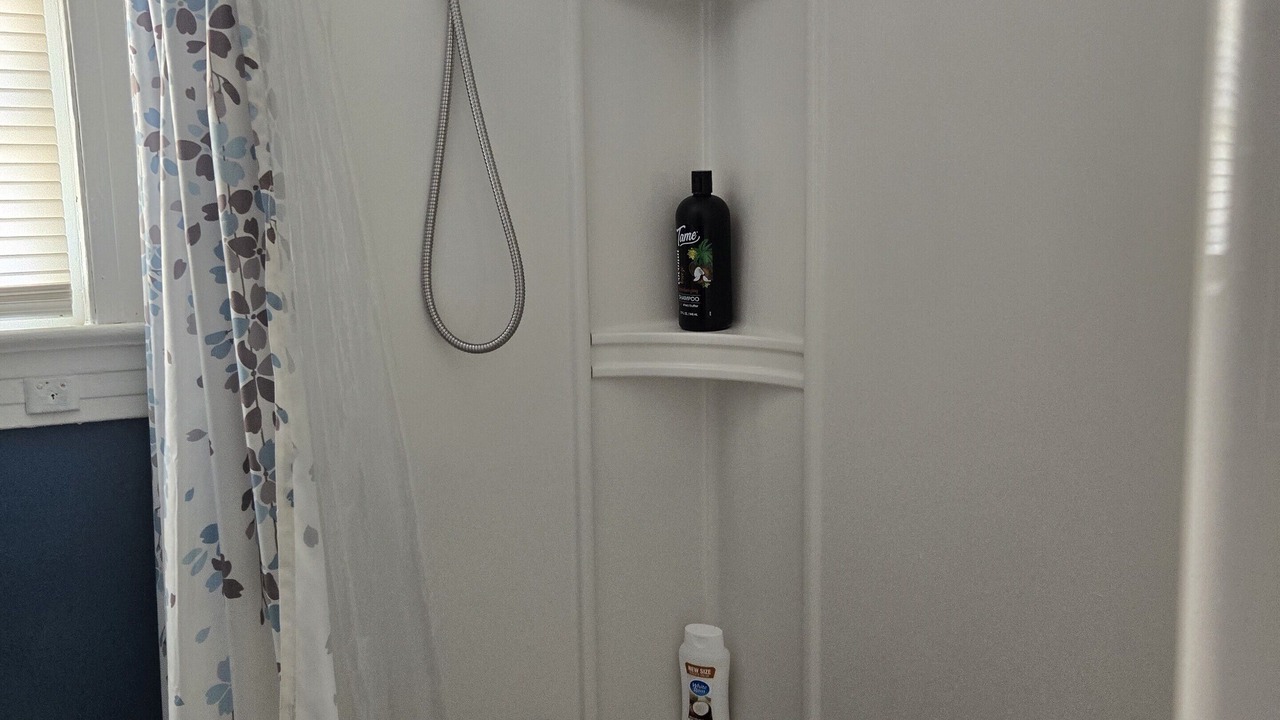 Photo of Bathroom in Murray Hill