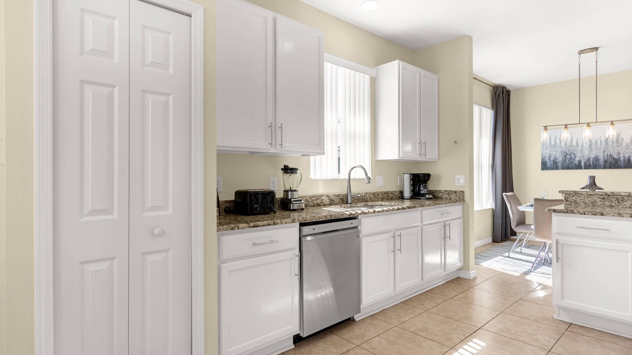 Photo of Kitchen in Crystal Cove