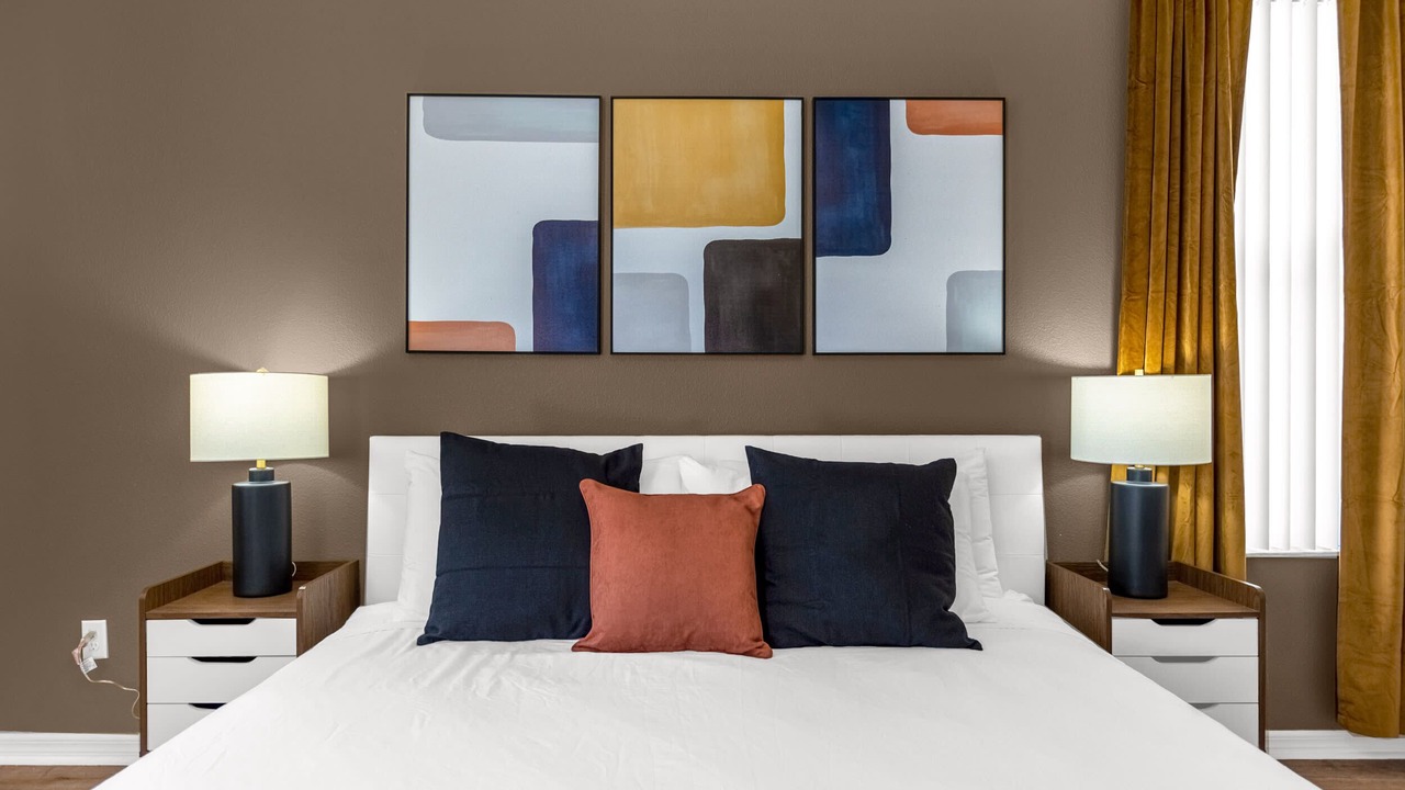 Photo of Bedroom in Crystal Cove