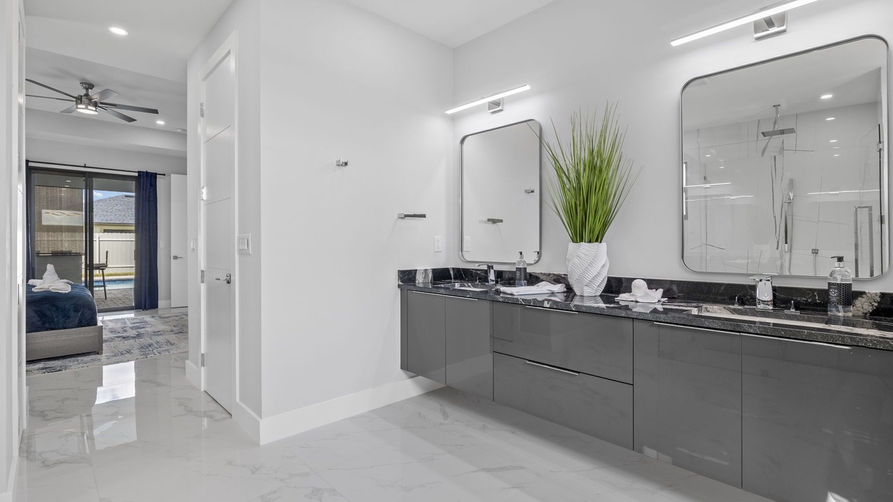 Photo of Bathroom in Mariner