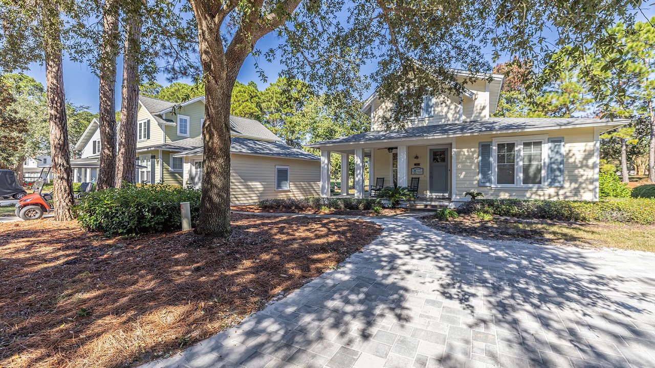Photo of Outdoor in Laurel Grove