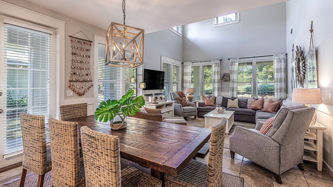 Photo of Livingroom in Laurel Grove