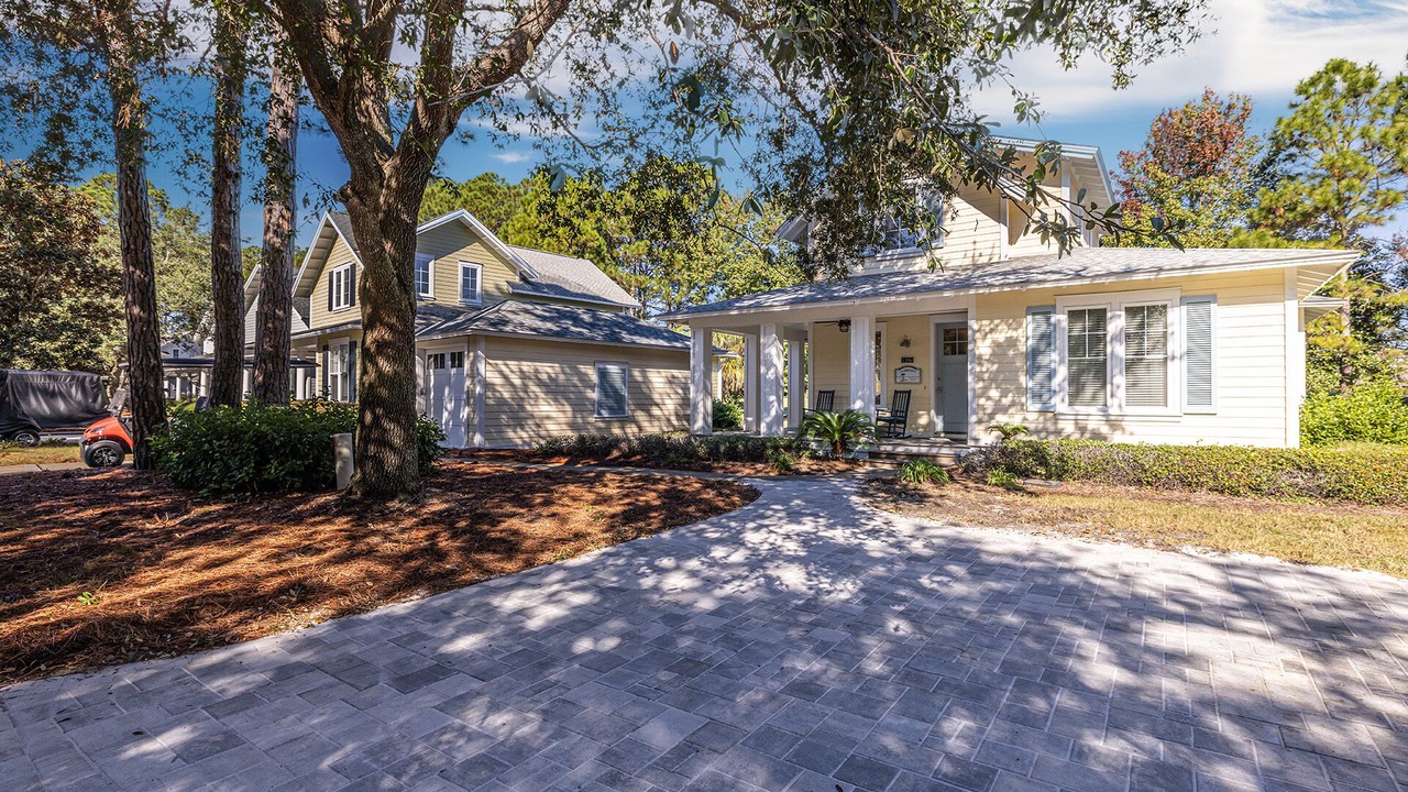 Photo of Outdoor in Laurel Grove
