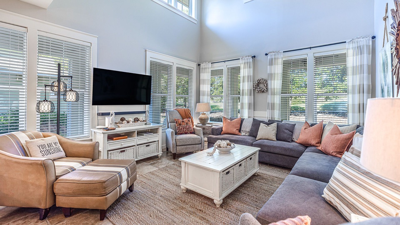 Photo of Livingroom in Laurel Grove