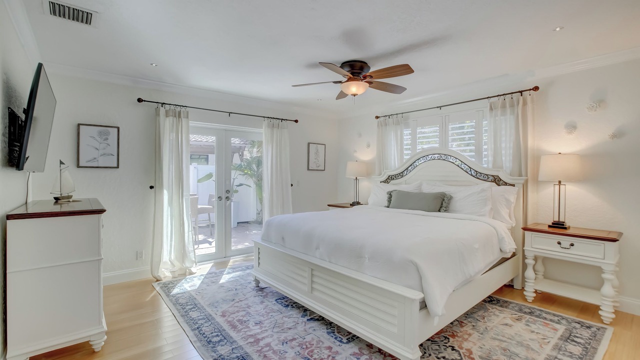 Photo of Bedroom in Pompano Beach
