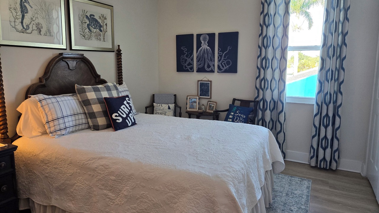 Photo of Bedroom in Bradenton