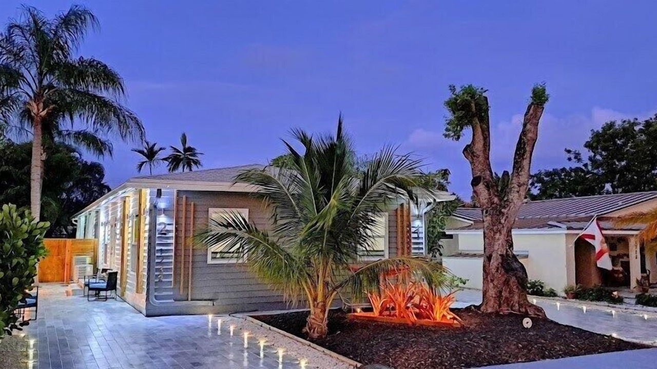 Photo of Outdoor in Poinsettia Heights