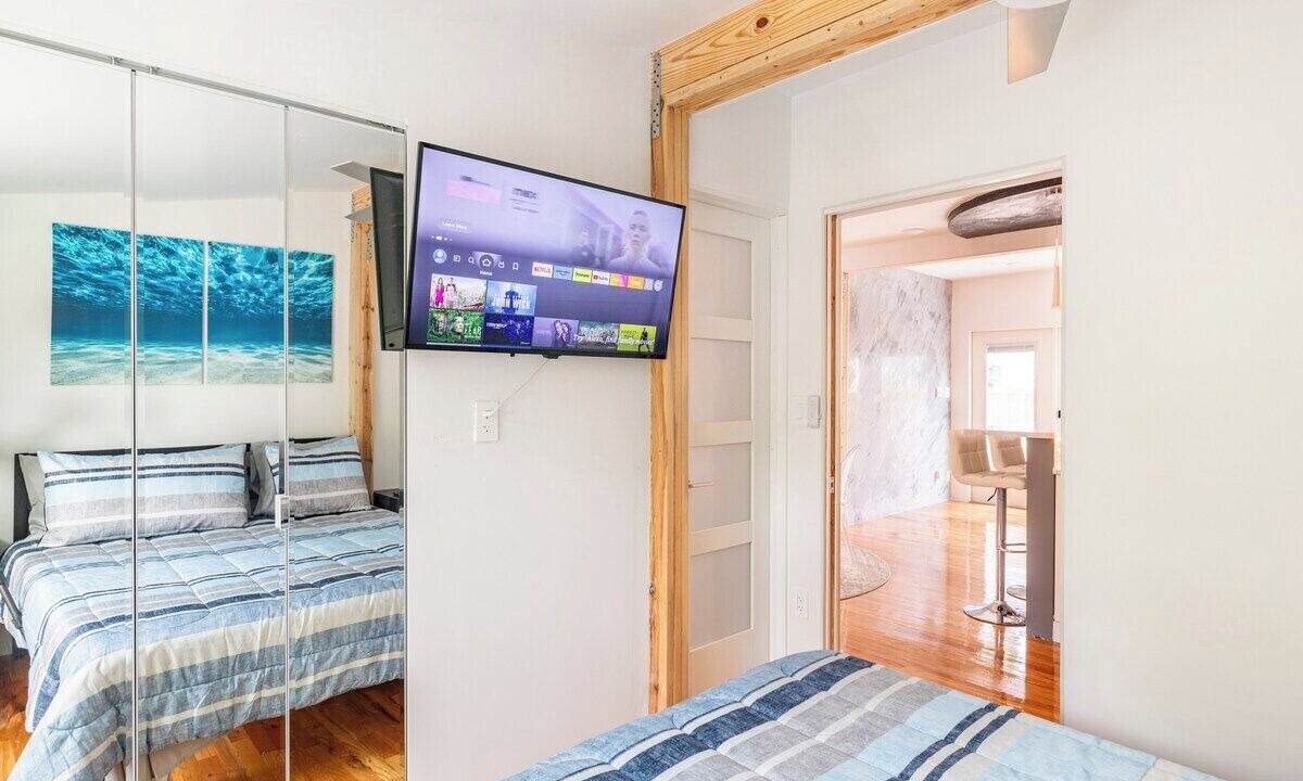 Photo of Bedroom in Poinsettia Heights