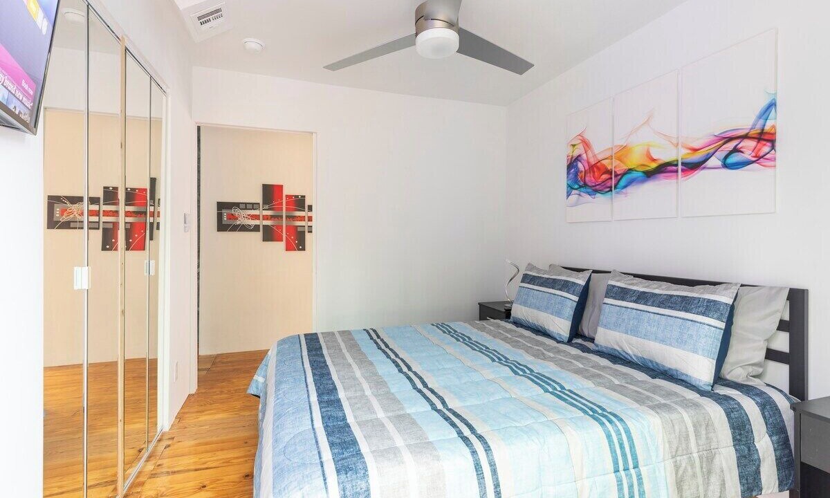 Photo of Bedroom in Lake Ridge