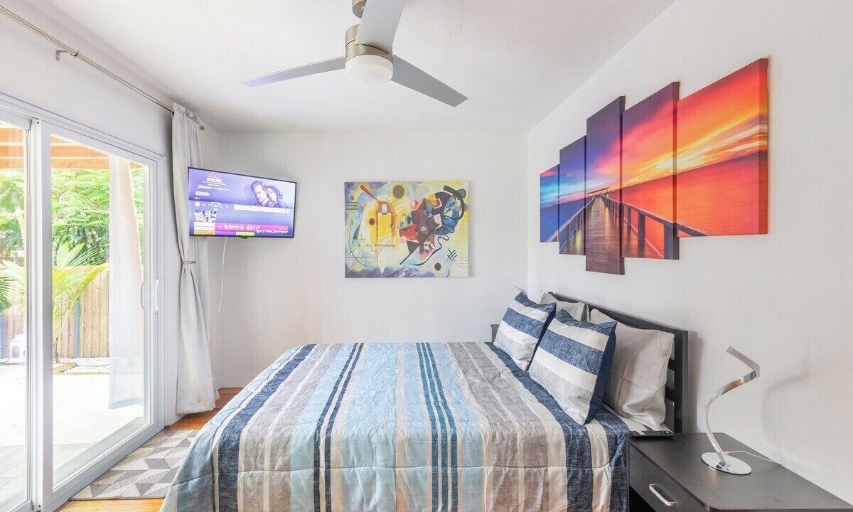 Photo of Bedroom in Lake Ridge