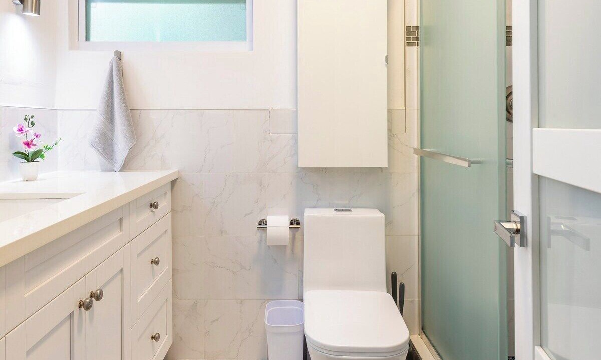 Photo of Bathroom in Lake Ridge