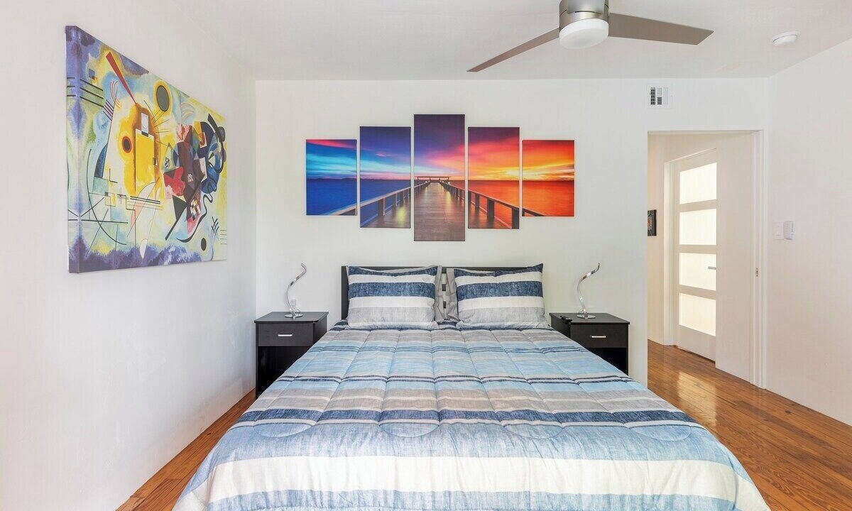 Photo of Bedroom in Lake Ridge