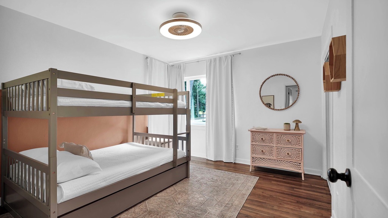 Photo of Bedroom in Lakewood