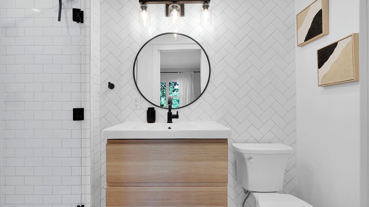 Photo of Bathroom in Lakewood