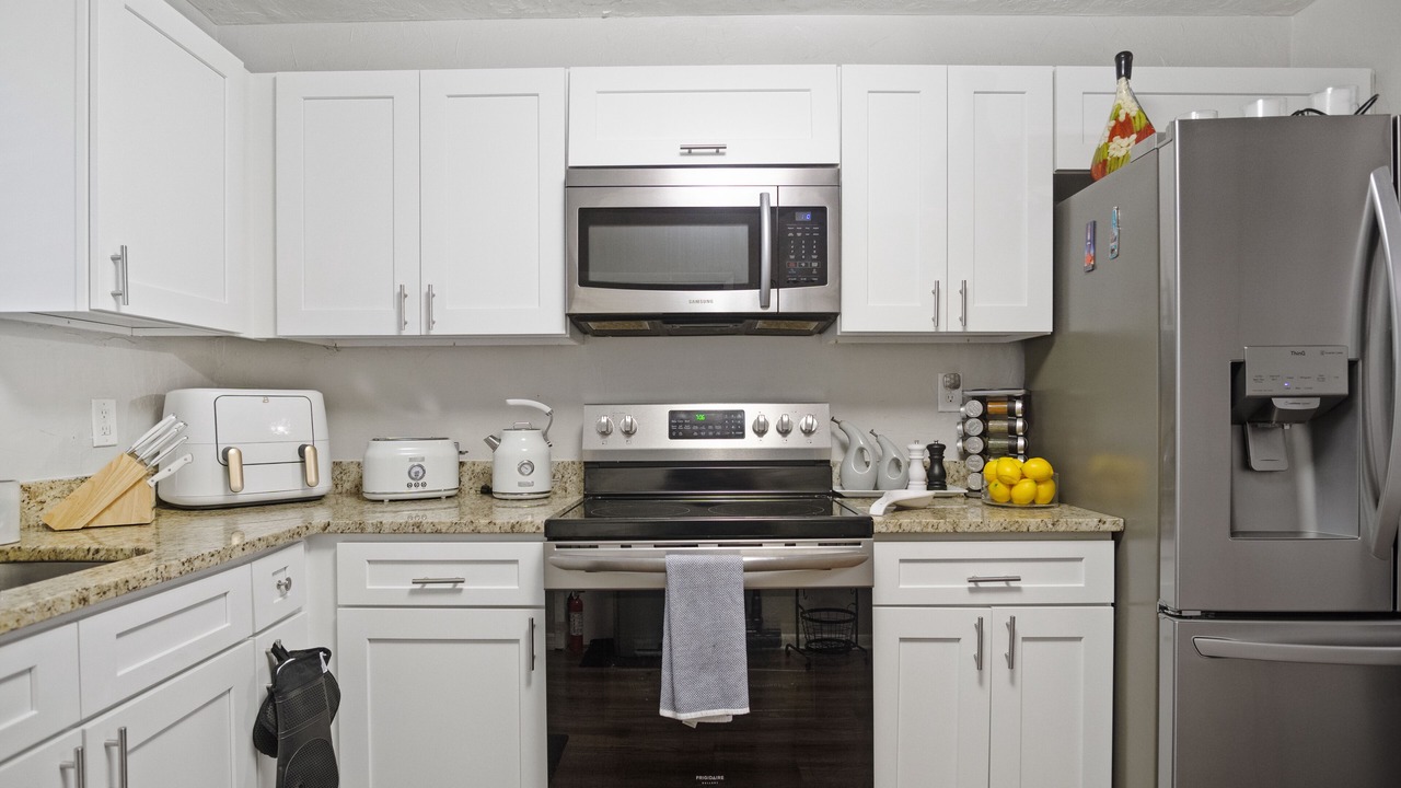 Photo of Kitchen in Lake Magdalene