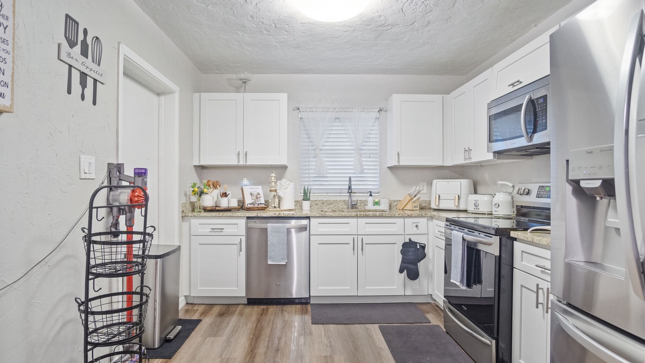 Photo of Kitchen in Lake Magdalene