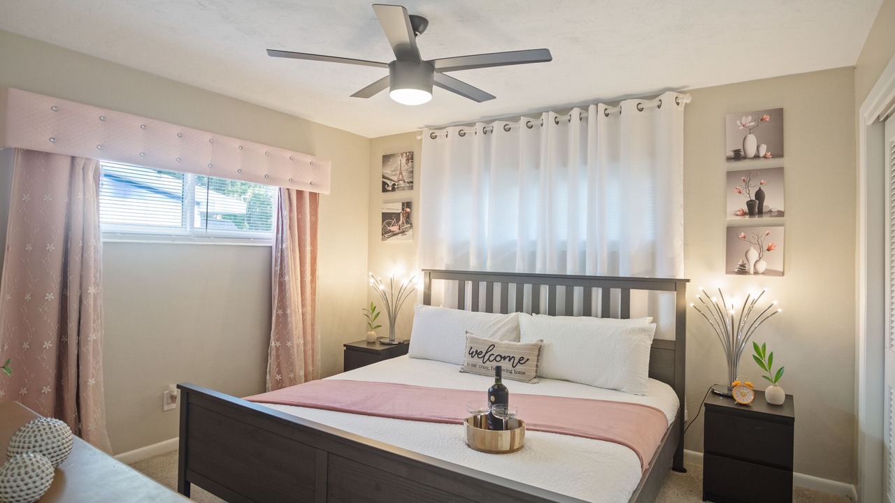 Photo of Bedroom in Lake Magdalene