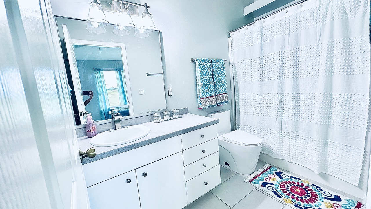 Photo of Bathroom in Diplomat