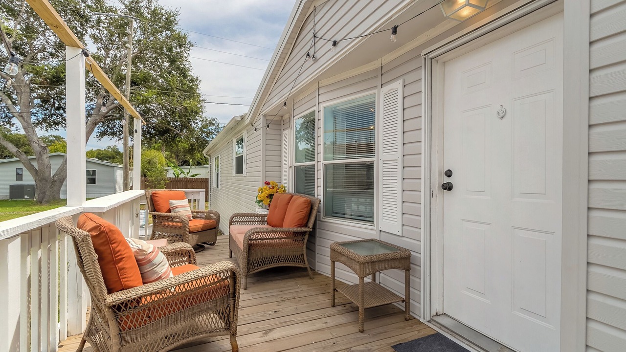 Photo of Patio Balcony in Edgewater