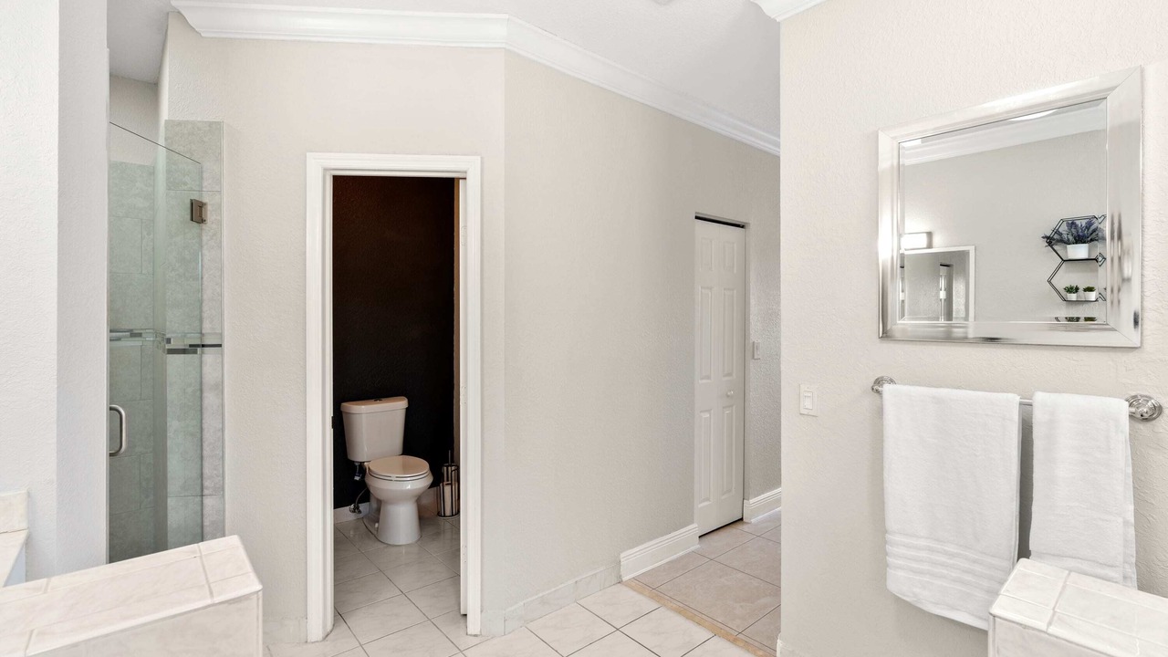 Photo of Bathroom in Country Walk