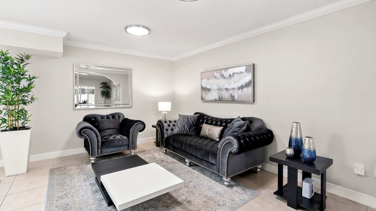 Photo of Livingroom in Country Walk
