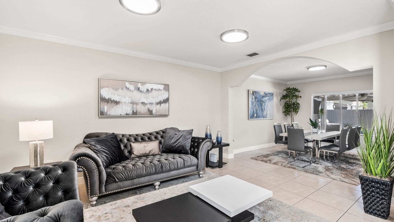 Photo of Livingroom in Country Walk